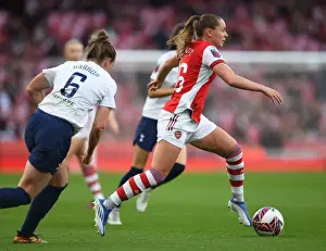 Arsenal Women V Tottenham Hotspur 2021-22 Prints: Arsenal Women vs. Tottenham Hotspur: FA WSL Clash at Emirates Stadium (2021-22)