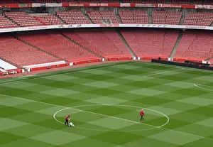 Arsenal Women vs. Tottenham Hotspur Women: FA WSL Rivalry at the Emirates