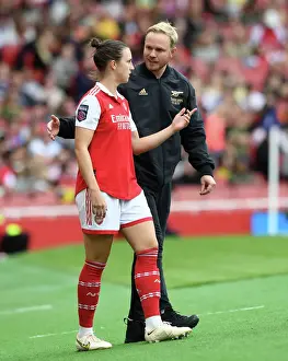 Arsenal Women vs. Tottenham Hotspur Women: Jonas Eidevall Coaches Lotte Wubben-Moy - FA WSL 2022-23