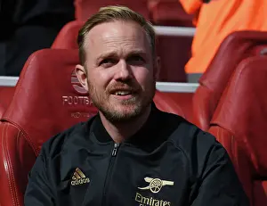 Arsenal Women vs. Tottenham Hotspur Women: Jonas Eidevall's Pre-Match at Emirates Stadium (2022-23)