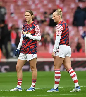 Arsenal Women V Tottenham Hotspur 2021-22 Prints: Arsenal Women vs. Tottenham Hotspur Women: Pre-Match Warm-Up at Emirates Stadium