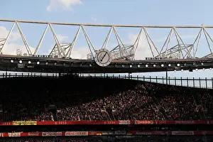 Arsenal Women V Vfl Wolfsburg 2022-23 Prints: Arsenal Women vs VfL Wolfsburg: Semifinal Battle at Emirates Stadium (2022-23)