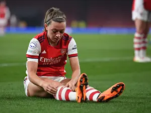 Arsenal Women V VfL Wolfsburg 2021-22 Prints: Arsenal Women vs. VfL Wolfsburg: UEFA Women's Champions League Quarterfinal First Leg