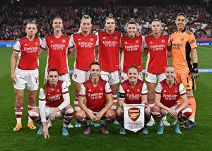 Arsenal Women V VfL Wolfsburg 2021-22 Prints: Arsenal Women vs. VfL Wolfsburg: UEFA Women's Champions League Quarterfinals (2021-22)
