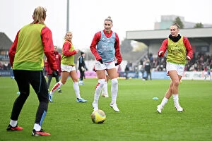 Images Dated 26th November 2023: Arsenal Women vs West Ham United: Barclays WSL Showdown - Stars Steph Catley