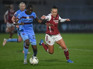 Arsenal Women v West Ham United Women 2020-21 Collection: Arsenal Women vs. West Ham United Women: FA WSL Clash in Empty Meadow Park Stands (April 2021)