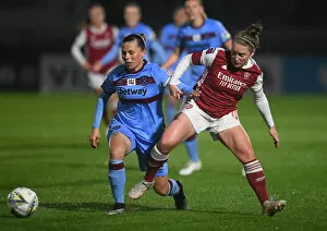 Arsenal Women v West Ham United Women 2020-21 Collection: Arsenal Women vs. West Ham United Women: FA WSL Match in Empty Stands (April 2021)