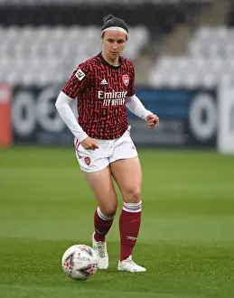 Arsenal Women vs. West Ham United Women: Empty Meadow Park Clash in FA WSL Amidst Pandemic Restrictions
