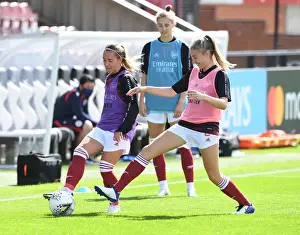 Arsenal Women Warm Up: Nobbs and Williamson Before Arsenal v Reading (FA WSL 2020-21)
