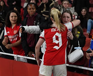 Arsenal Women v VfL Wolfsburg 2021-22 Collection: Arsenal Women's Champions League: Beth Mead Celebrates with Fans after Quarterfinal First Leg vs