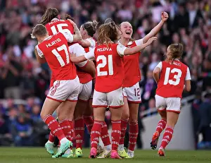 Arsenal Women's Champions League Semifinal: Beattie Scores the Crucial Second Goal vs. VfL Wolfsburg