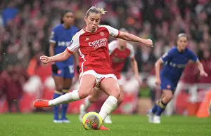 Arsenal Women's Dominance: Alessia Russo Scores Penalty in 4-1 Win Over Chelsea