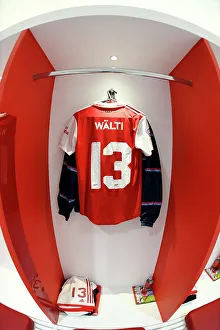 Arsenal Women's Dressing Room: Pre-Match Preparation vs VfL Wolfsburg (UEFA Champions League Semifinal 2nd Leg)