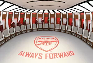 Images Dated 5th December 2021: Arsenal Women's FA Cup Final: The Thrilling Moments in the Changing Room before Taking on Chelsea