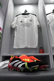 Arsenal Women's FA Cup: Preparing for the Fourth Round Match against Watford - A Peek into the Dressing Room