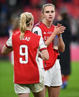 Images Dated 5th December 2021: Arsenal Women's FA Cup Victory: Vivianne Miedema Celebrates with Fans after Arsenal v Chelsea