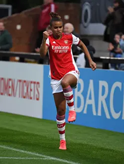 Arsenal Women's Historic Champions League Victory: Nikita Parris Scores First Goal vs. Slavia Prague