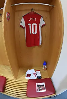 Arsenal Women V Chelsea Women 2021-22 Prints: Arsenal Women's Pre-Match Kit Preparation: Gearing Up for the Battle Against Chelsea Women