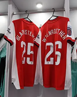 Arsenal Women's Squad Prepares for Conti Cup Quarterfinal Against Manchester United