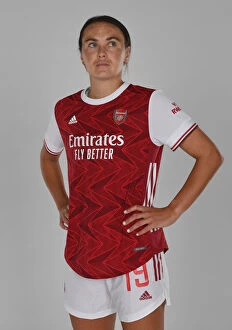 Images Dated 12th August 2020: Arsenal Women's Team 2020-21: Caitlin Foord at Photocall