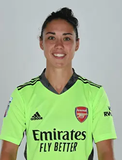 Arsenal Women's Team 2020-21: A Closer Look at Manuela Zinsberger