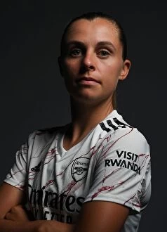 Images Dated 13th August 2020: Arsenal Women's Team 2020-21: A Closer Look at Noelle Maritz