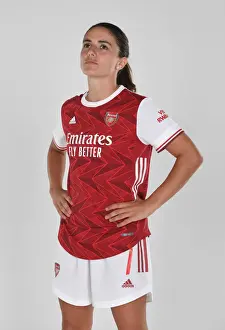 Arsenal Women's Team 2020-21: Danielle van de Donk at Team Photocall