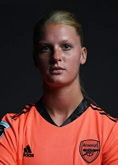 Images Dated 14th August 2020: Arsenal Women's Team 2020-21: Fran Stenson at Arsenal Womens Photocall