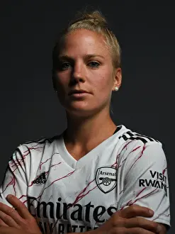 Arsenal Women's Team 2020-21: Leonie Maier at Arsenal Womens Photocall