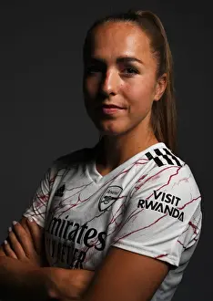Arsenal Women's Team 2020-21: Lia Walti at Arsenal Womens Photocall