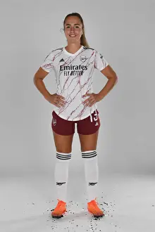 Arsenal Women's Team 2020-21: Lia Walti at Arsenal Womens Photocall