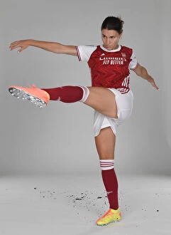 Images Dated 12th August 2020: Arsenal Women's Team 2020-21: Steph Catley at Arsenal Photocall
