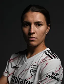 Arsenal Women's Team 2020-21: Steph Catley at Arsenal Women's Photocall