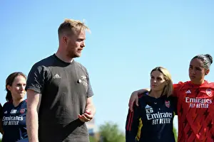 Arsenal Women V Aston Villa Women 2022-23 Prints: Arsenal Women's Team: Jonas Eidevall Motivates Players during FA WSL Clash against Aston Villa