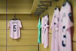 Aston Villa Women V Arsenal Women 2022-23 Prints: Arsenal Women's Team Preparing for Aston Villa Match in Barclays FA WSL