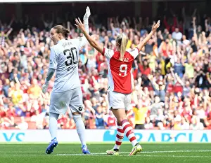 Arsenal Women's Triumph: Beth Mead Scores Third Goal Against Chelsea in FA WSL Match