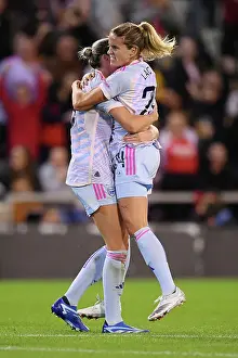 Arsenal Women's Victory: Cloe Lacasse Scores Brace in Barclays Super League Win Against Manchester United
