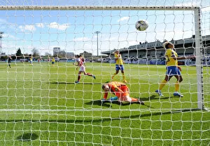 Images Dated 25th April 2021: Arsenal Women's Victory: Jordan Nobbs Scores Double in Empty Meadow Park (2020-21 Season)