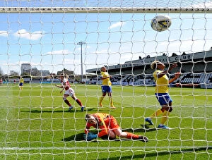 Images Dated 25th April 2021: Arsenal Women's Victory: Nobbs Scores Second Goal Against Brighton in Empty Meadow Park
