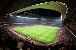 Emirates Stadium Collection: Arsenal's 2-0 Premier League Victory over Blackburn Rovers at Emirates Stadium (11/2/08)
