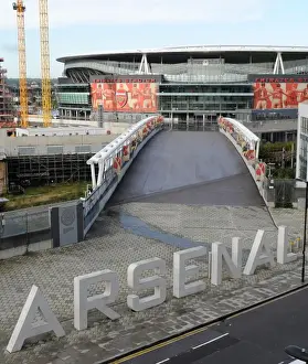Arsenal's 3-1 Victory over Olympiacos in the UEFA Champions League at Emirates Stadium, Group B (2012-13)
