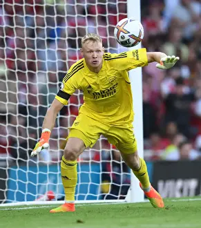 Arsenal's Aaron Ramsdale in Action against Fulham in 2022-23 Premier League