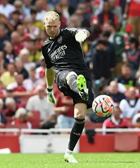 Arsenal's Aaron Ramsdale in Action against Nottingham Forest (2023-24 Premier League)