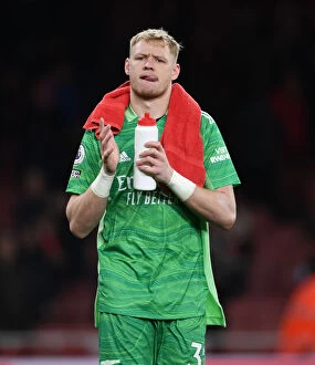 Arsenal v Liverpool 2021-22 Collection: Arsenal's Aaron Ramsdale Applauding Fans: Arsenal vs. Liverpool, Premier League 2021-22