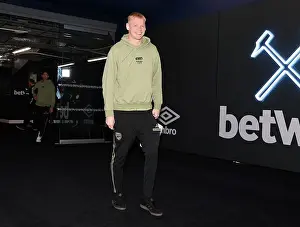 Arsenal's Aaron Ramsdale Arrives at London Stadium for West Ham Cup Clash (2023-24 Carabao Cup)