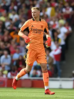 Arsenal's Aaron Ramsdale Debuts in Premier League: Arsenal vs Norwich City (2021-22), Emirates Stadium