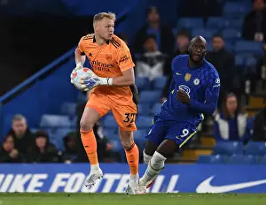 Arsenal's Aaron Ramsdale Faces Off Against Chelsea at Stamford Bridge - Premier League 2021-22
