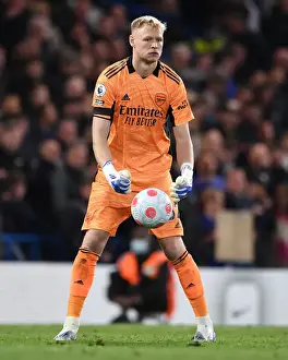 Arsenal's Aaron Ramsdale Faces Off Against Chelsea at Stamford Bridge - Premier League 2021-22