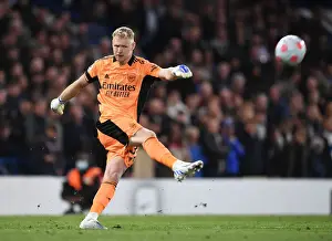 Arsenal's Aaron Ramsdale Faces Off Against Chelsea at Stamford Bridge - Premier League 2021-22