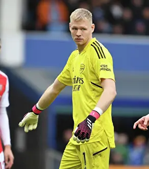 Arsenal's Aaron Ramsdale Faces Off Against Everton in Premier League Clash